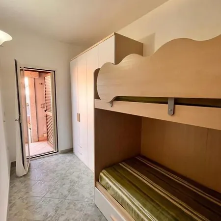 Trilocale - Via Pisa Lägenhet