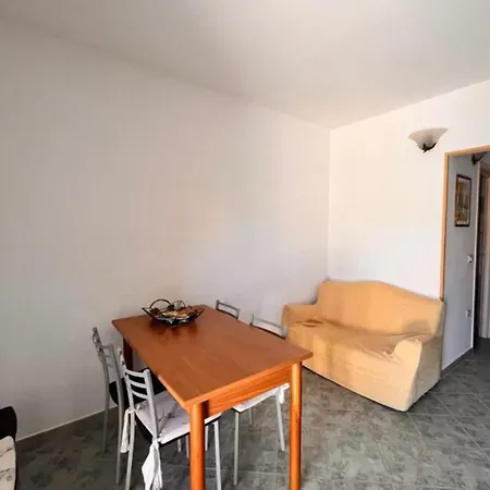 Trilocale - Via Pisa * San Teodoro (Sardinia)